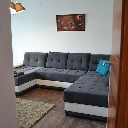 Serendipity Apartament Pécs Zewnętrze zdjęcie